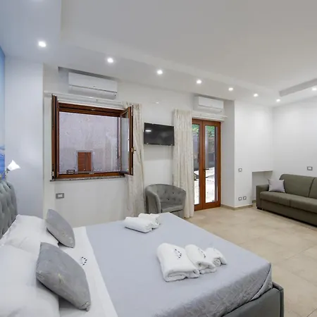 Nocleg ze śniadaniem Le 5 Perle 4*