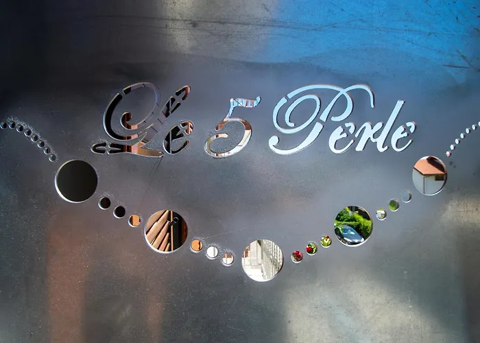 Le 5 Perle Bed & Breakfast 4*